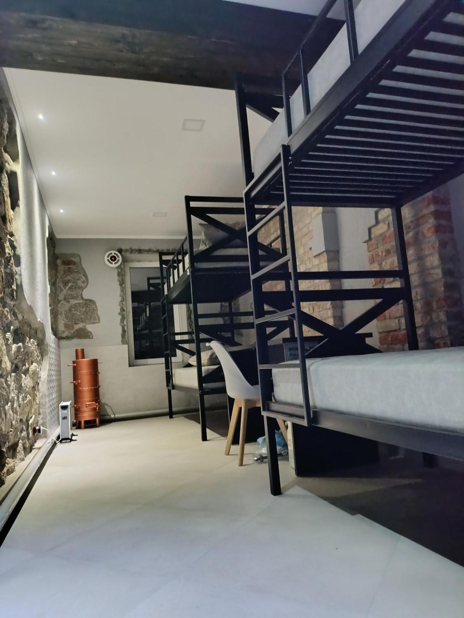 Apartments Near The Trinity Church On Dovzhenko Street,102 Chernihiv Exterior photo
